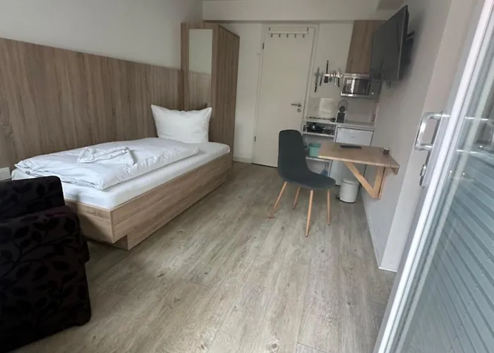 Daire Einzelzimmer Mit Bad In *